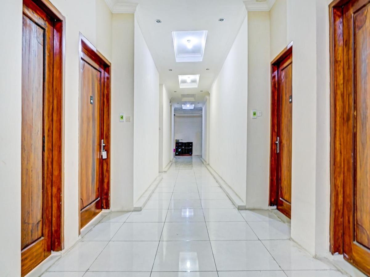 Reddoorz Near Universitas Merdeka Malang 2 Exteriér fotografie